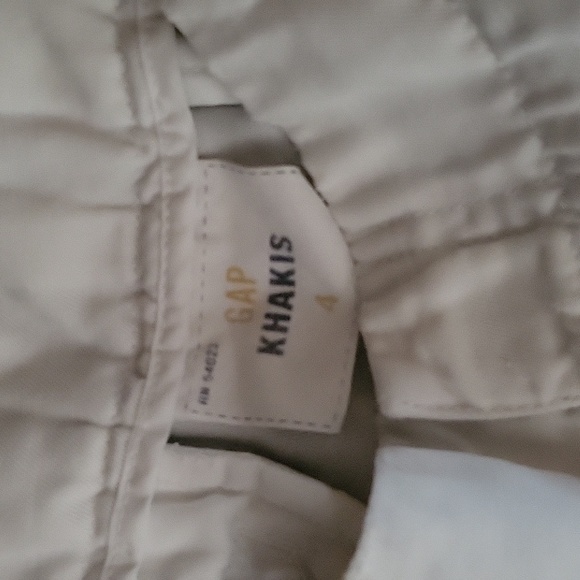 Shorts - Picture 3 of 3